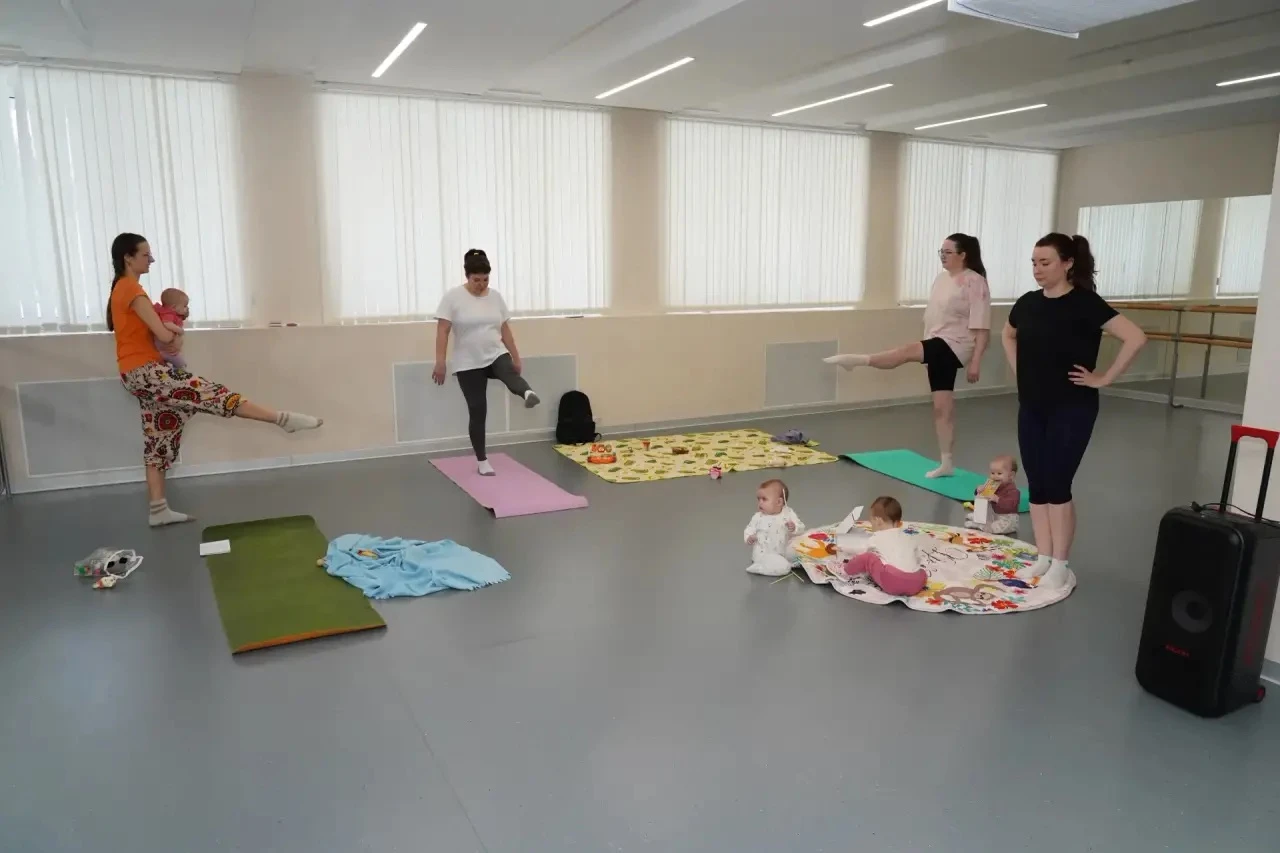 Гимнастика для мам с малышами