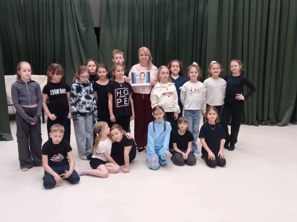 Лекция в младшей группе «Галёрки»