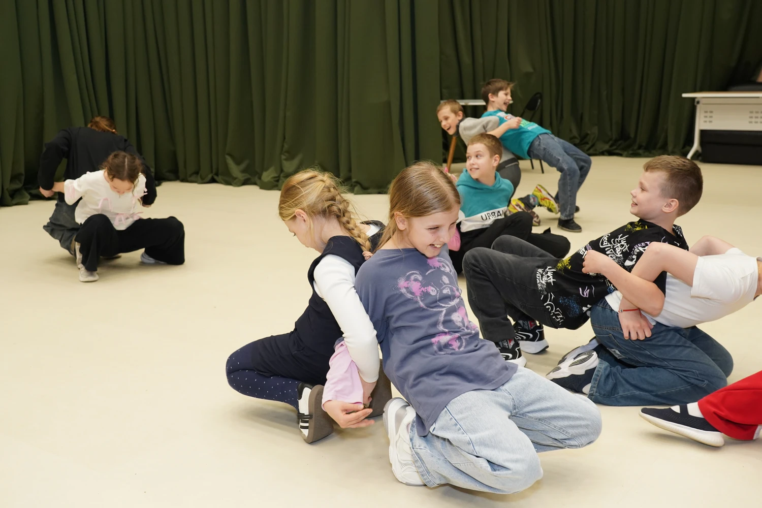 27 марта — Всемирный день театра